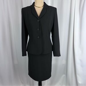 Le Suit Sz 8 Skirt Suit Blazer Jacket Black  3 Button Career Formal  Lined